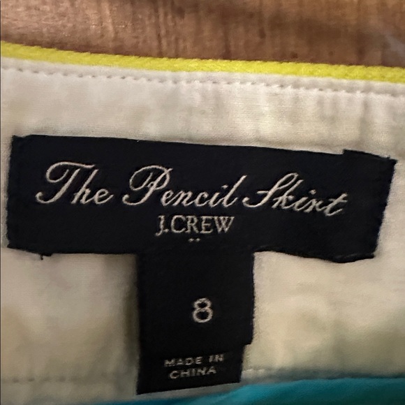 J. Crew No 2 Neon Yellow Pencil Skirt size 8 - Picture 3 of 7